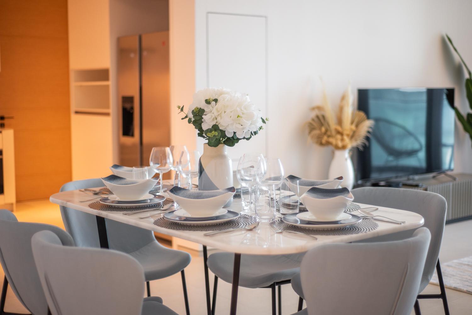 Fantastic High Floor 3bed By Suiteable Apartment *