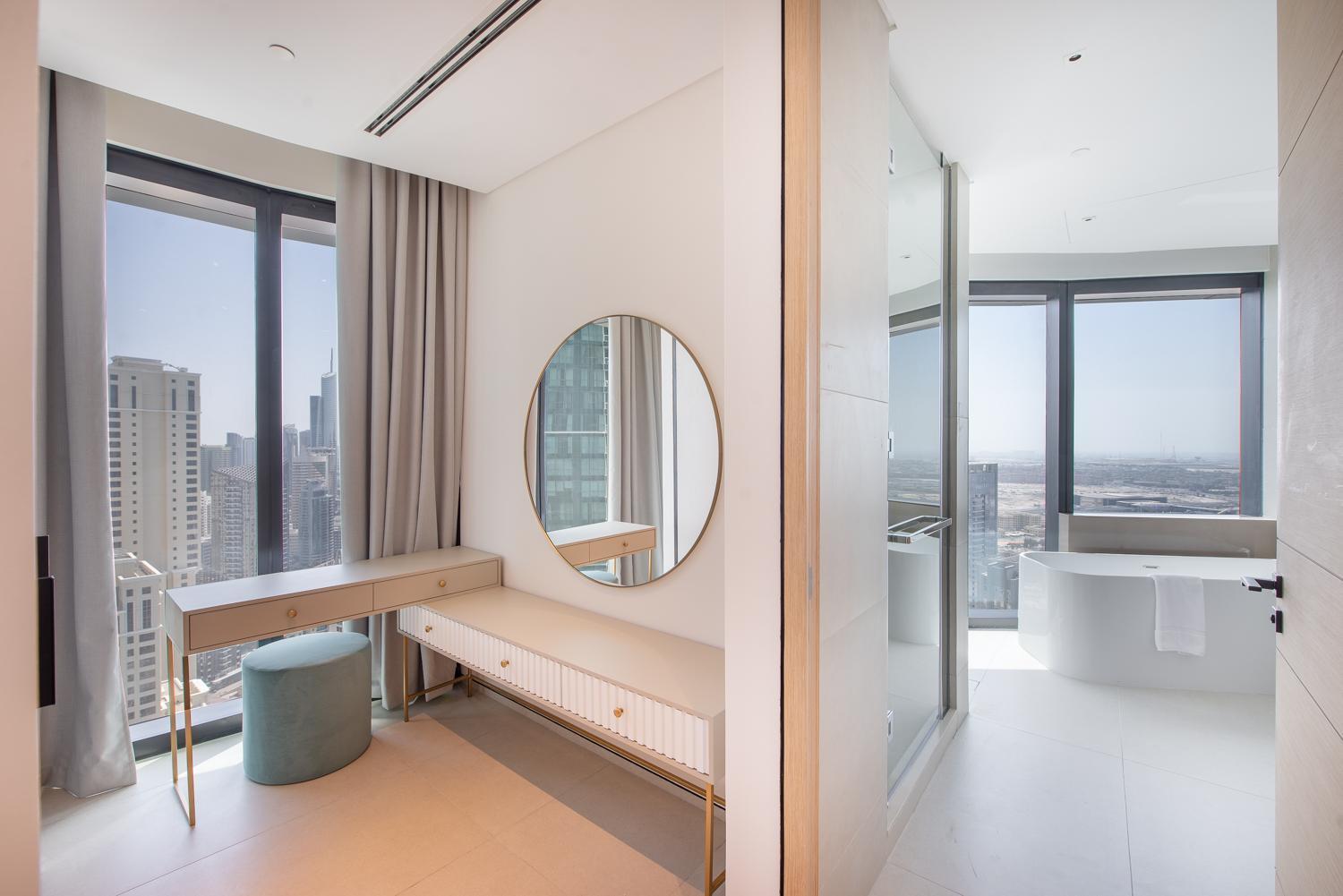 Fantastic High Floor 3bed By Suiteable