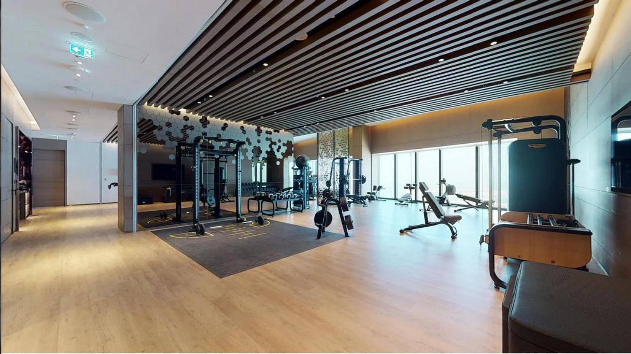 Fantastic High Floor 3bed By Suiteable * Dubai
